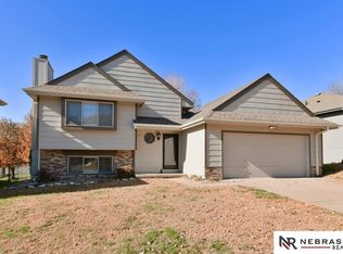 4914 N 127th St, Omaha, NE 68164