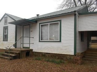808 E 5th St, Russellville, AR 72801