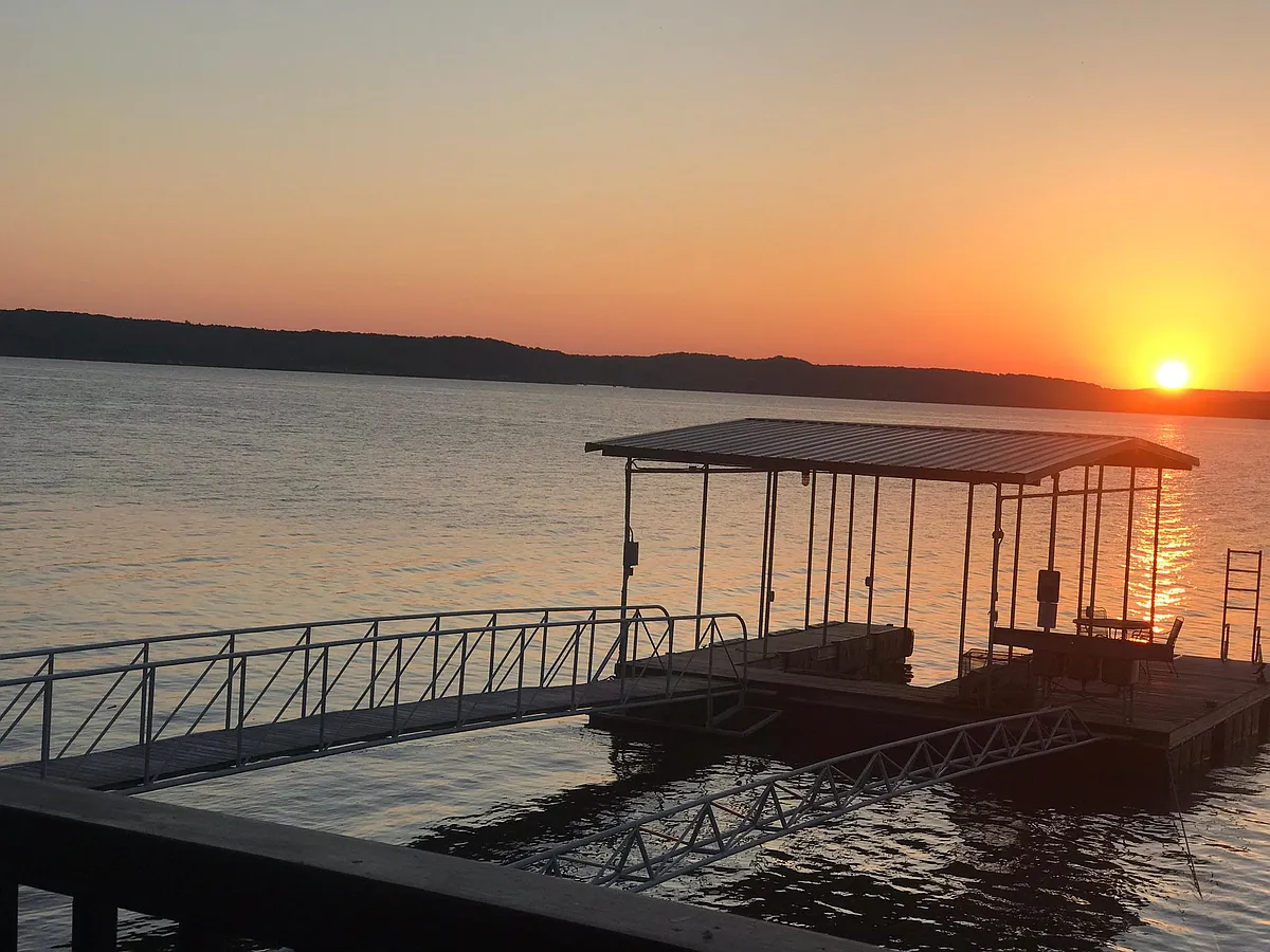 Lake front and personal dock/boat slip - 5367 E 524th