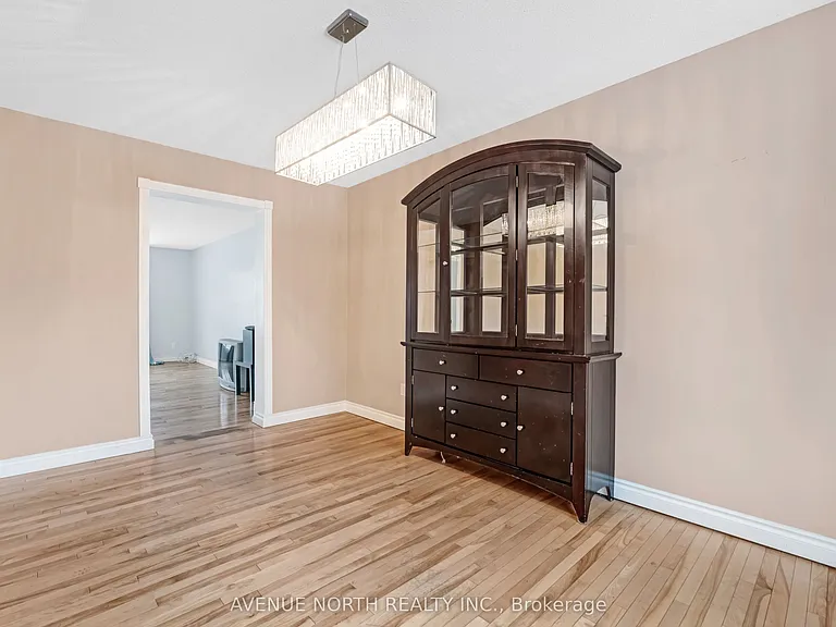 3489 Southgate Rd — Photo 7