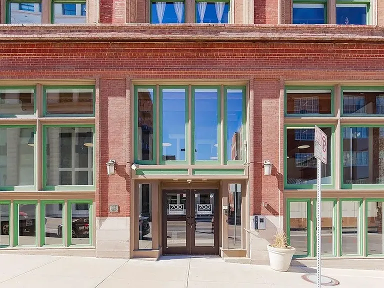 700 Broadway Blvd #406 — Photo 21