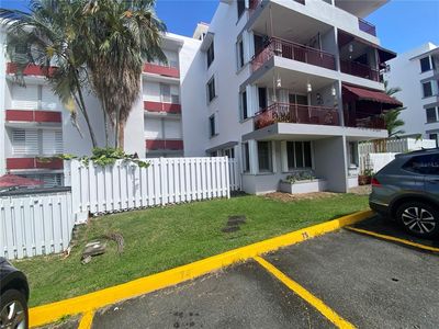 702 Villas De Parque Escorial, Carolina, PR, 00987