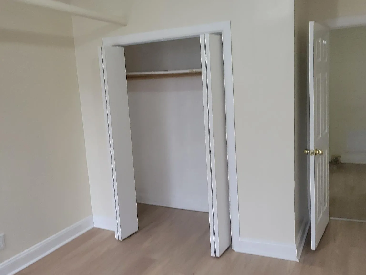 2 bed, $1,400 — Photo 2