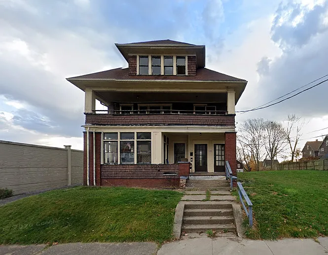 136 Park Ave SW #4