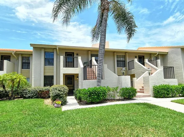4442 Weybridge #77, Sarasota, FL 34235
