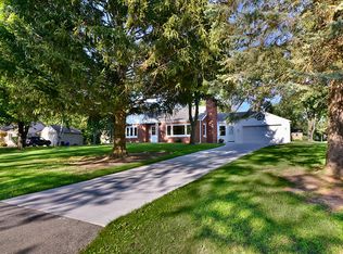 4110 N 138th St, Brookfield, WI 53005