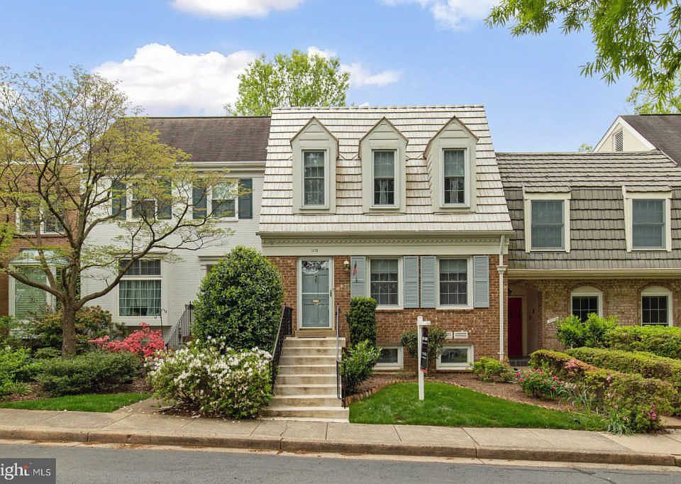 1st image of 1172 Wimbledon Dr