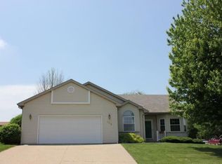 309 Sycamore St, Morrison, IL 61270