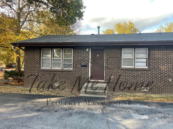 526 N Lone Pine Ave UNIT C