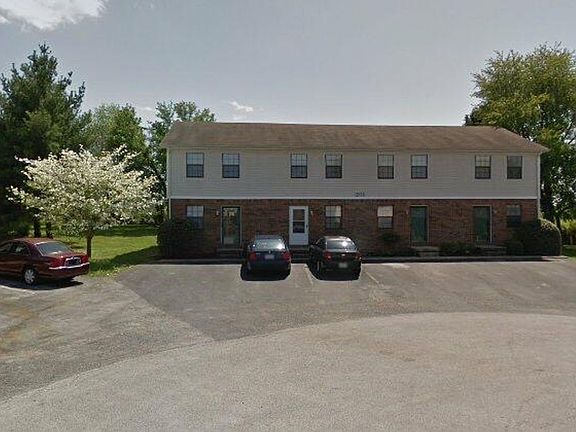 3rd image of 2532 Jersey Ct #B