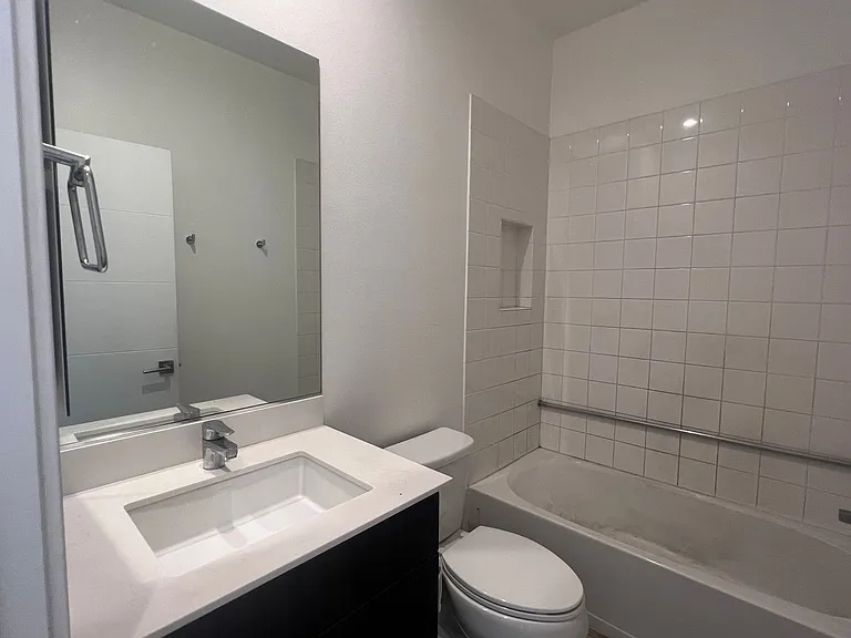 752 Shoreline Rd — Photo 21