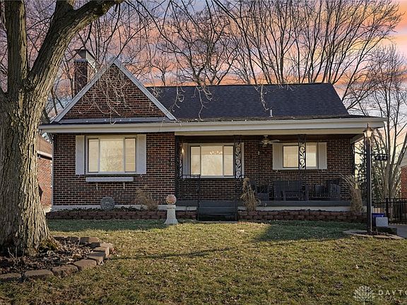 5th image of 924 Greenmount Blvd