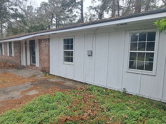 2nd image of 2822 Palamor Dr