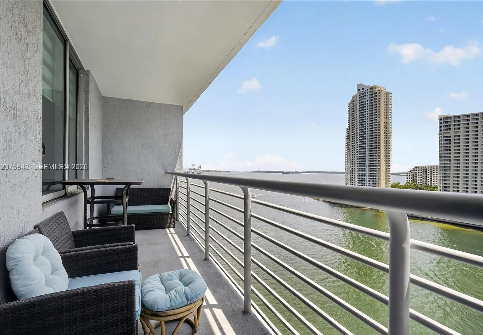 One Miami East Condo — Photo 2