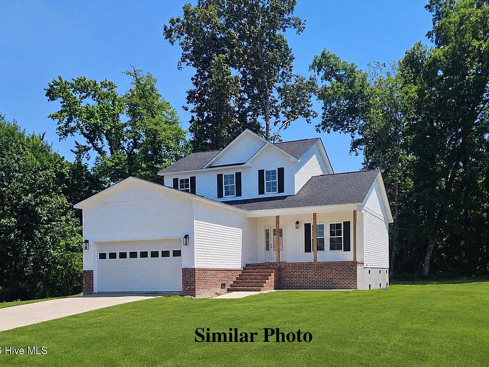 1st image of 130 Cypress Manor Court