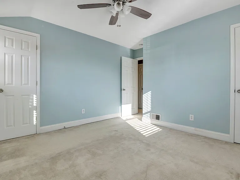 4332 Gorman Ter SE — Photo 18
