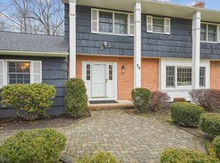 38 Parkview Rd, Chatham, NJ 07928