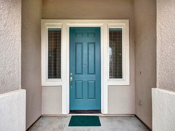 4th image of 9556 Crystal Bay Ln