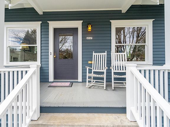Comfy front porch.