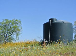 17020 Wildflower Ln, Prather, CA 93651