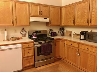 966 10th St #B, Boulder, CO 80302