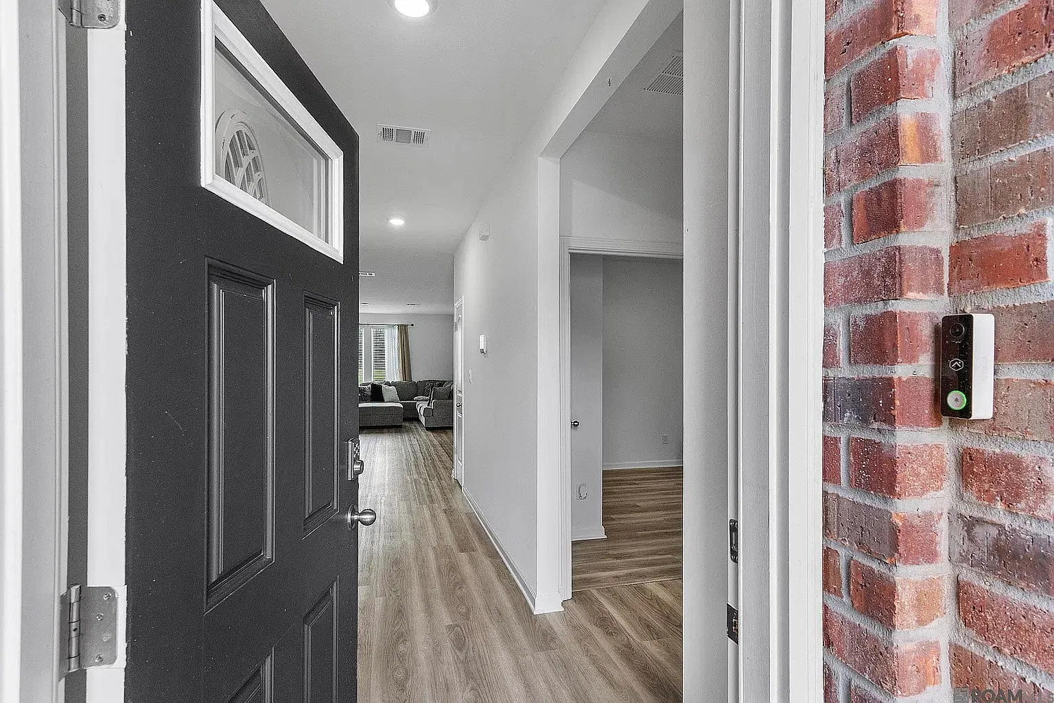 3 bed, 1510 sqft, $2,300 — Photo 2