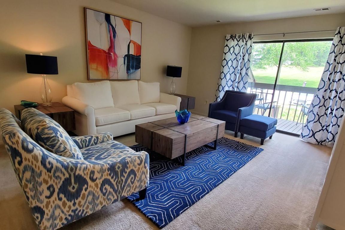 Spring Valley Living Area