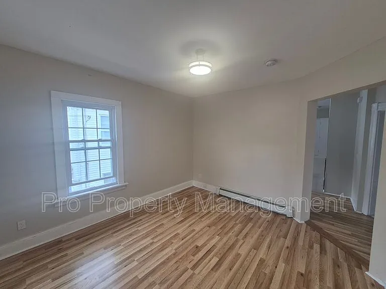 25 Howard Ave #2 — Photo 4