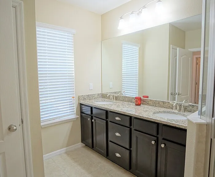 13107 Canopy Creek Dr — Photo 9