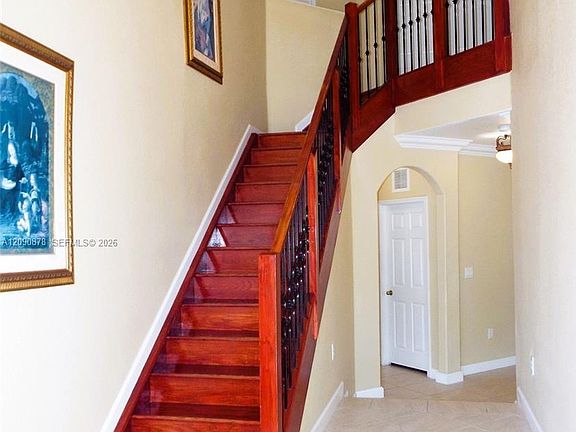 4th image of 6042 SW 163rd Ave