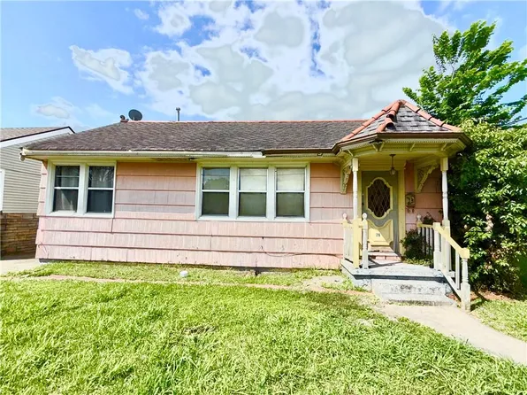 26 Ren Pass Ave, Harahan, LA 70123