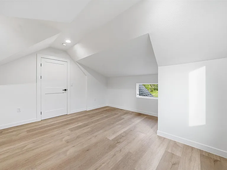 2212 Yellow Jacket Ln #1 — Photo 24