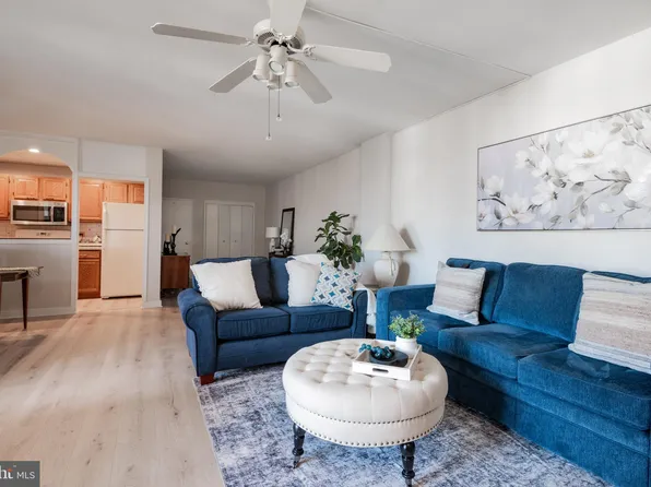 80 W Baltimore Ave APT C505, Lansdowne, PA 19050
