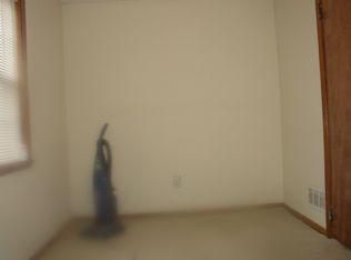 591 SW Ward Rd, Lees Summit, MO 64081