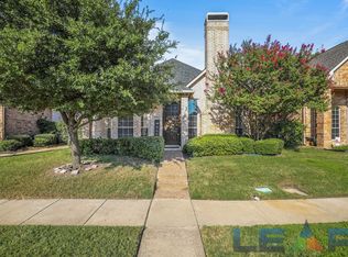 8704 Moss Hill Rd, Irving, TX 75063