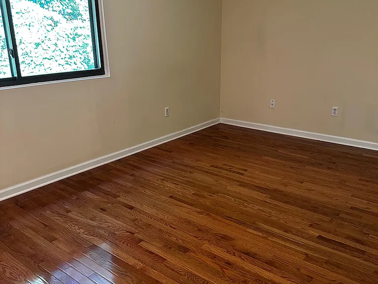 140 Thompson St #16A — Photo 11