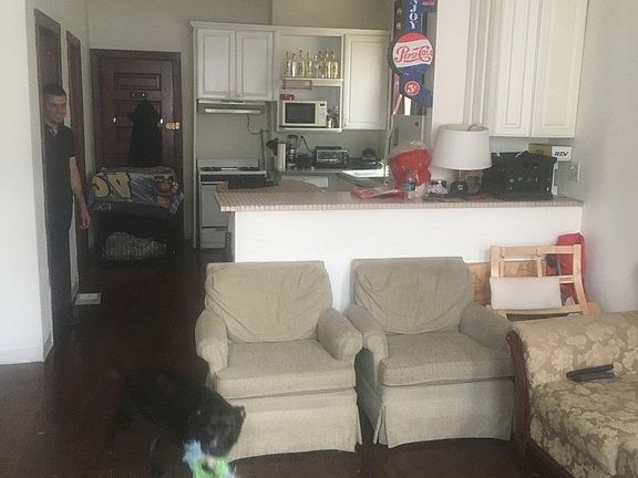 5th image of 3505 N Sheffield Ave