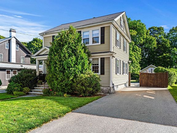 2nd image of 132 Luce St