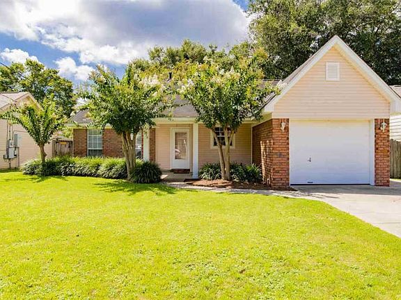 2nd image of 4828 Randee Cir