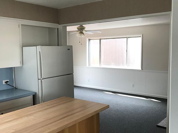 Kitchen looking into family room.