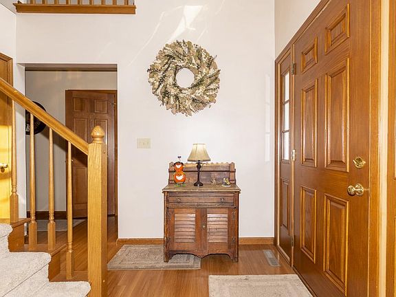 5th image of 23081 Clarion Ct
