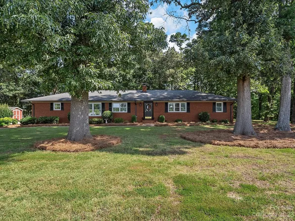 409 E Unionville Indian Trail Rd, Monroe, NC 28110