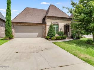 134 Heathwood Dr, Broussard, LA 70518