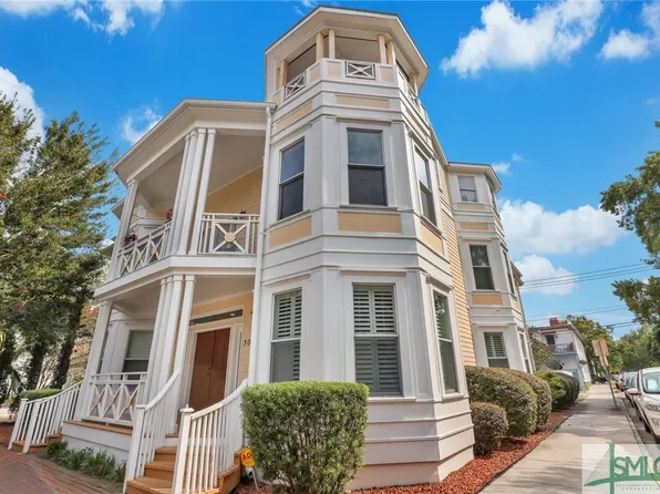 305 E Bolton Street #201, Savannah, GA 31401