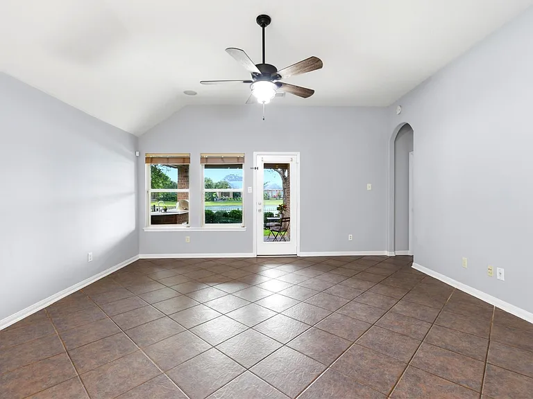 26210 Christen Canyon Ln — Photo 13