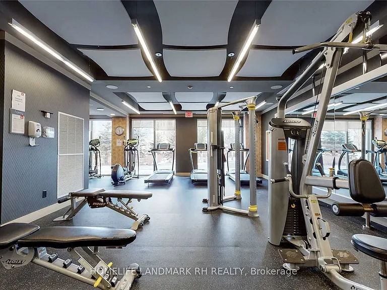 18 Graydon Hall Dr #208 — Photo 17