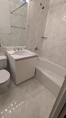 Rented by Solow Realty | media 9