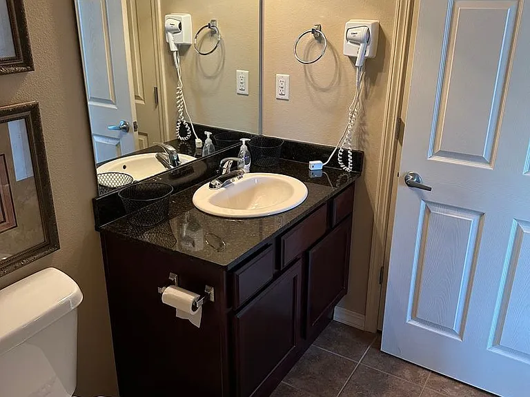 325 Majestic Dr #226 — Photo 16