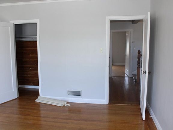 2nd image of 1313 Holloway Ave