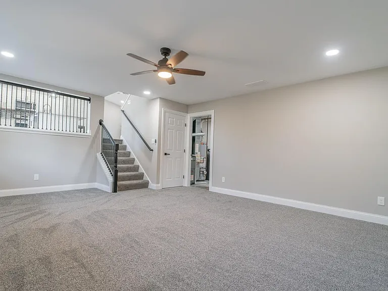 8068 E 123rd Pl — Photo 17